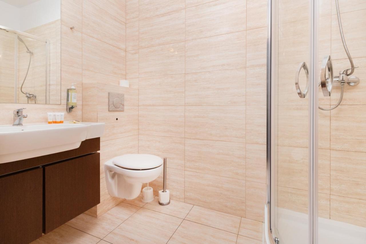 Villa 4 Pory Roku By Noclegi Renters Jastrzębia Góra Esterno foto