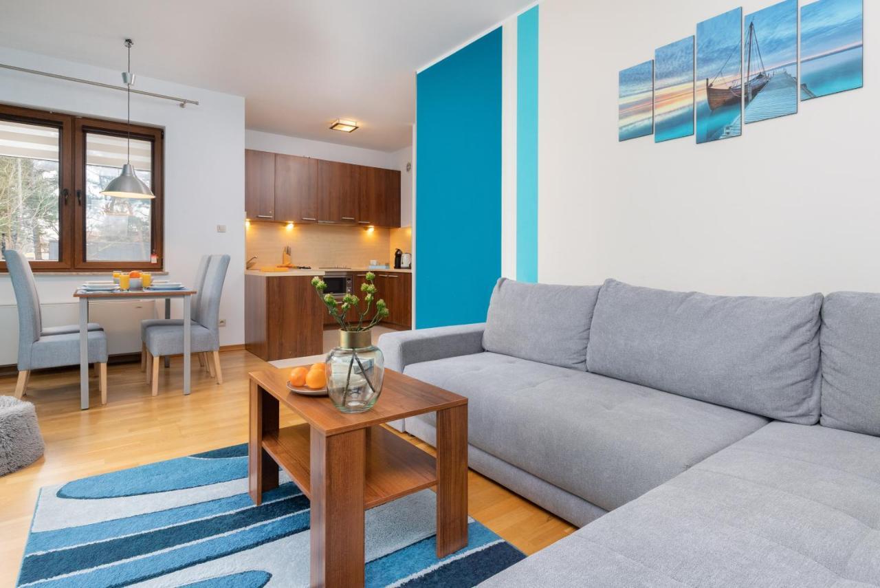 Villa 4 Pory Roku By Noclegi Renters Jastrzębia Góra Esterno foto