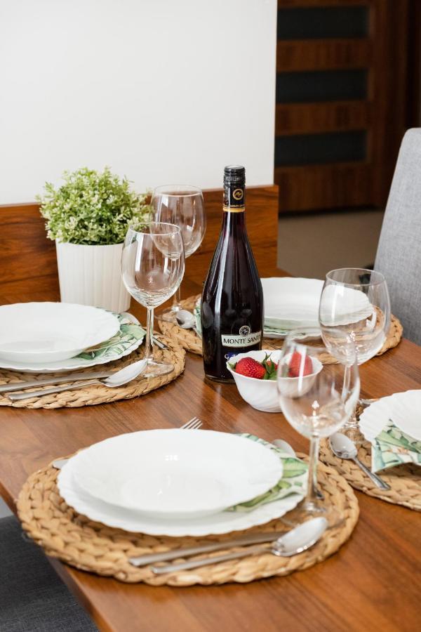 Villa 4 Pory Roku By Noclegi Renters Jastrzębia Góra Esterno foto