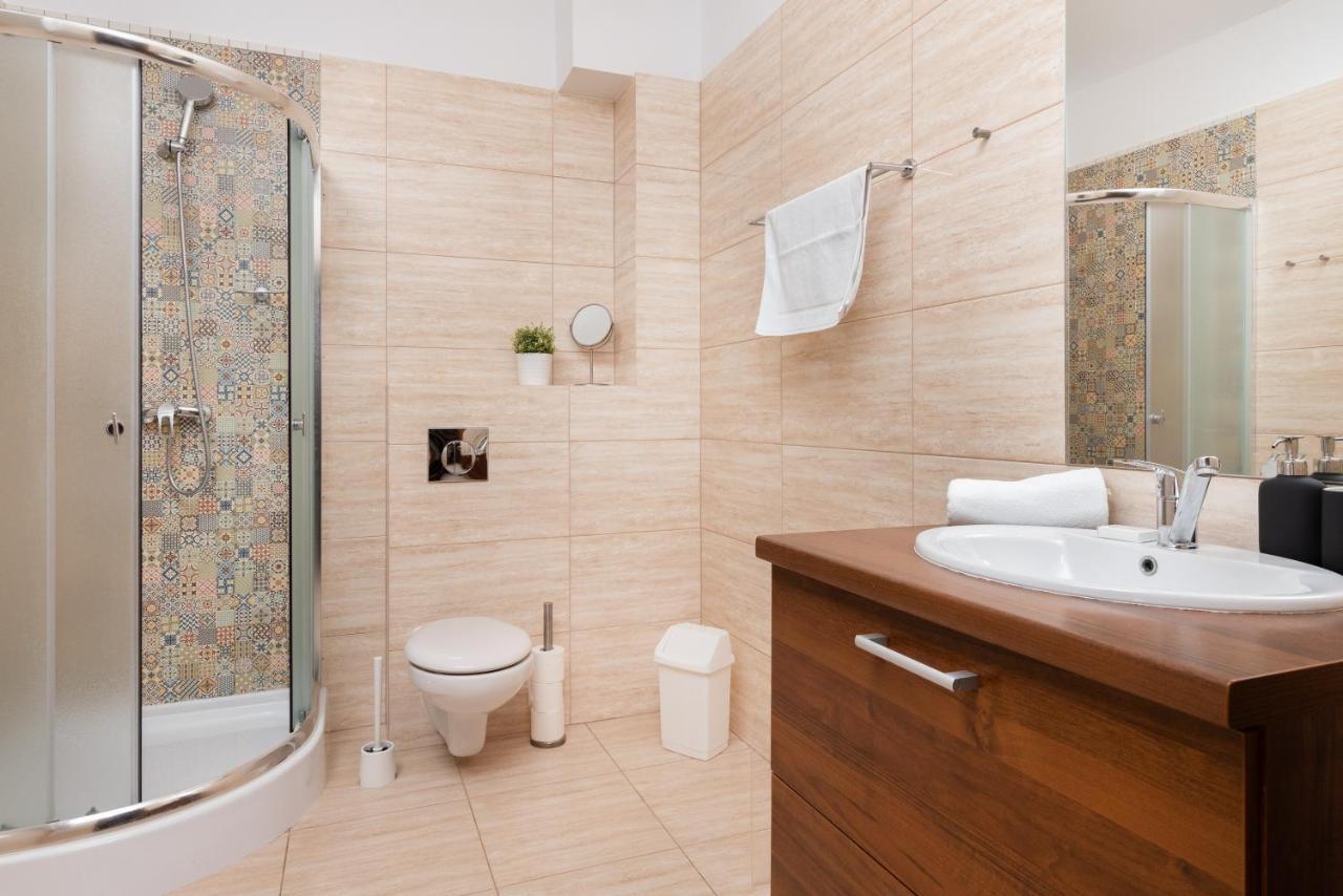 Villa 4 Pory Roku By Noclegi Renters Jastrzębia Góra Esterno foto