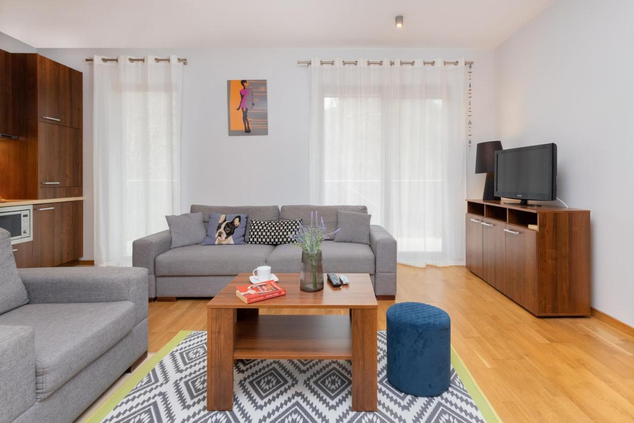 Villa 4 Pory Roku By Noclegi Renters Jastrzębia Góra Esterno foto