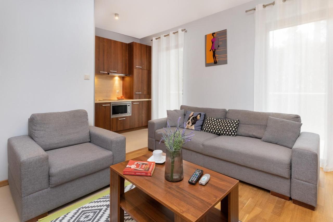 Villa 4 Pory Roku By Noclegi Renters Jastrzębia Góra Esterno foto